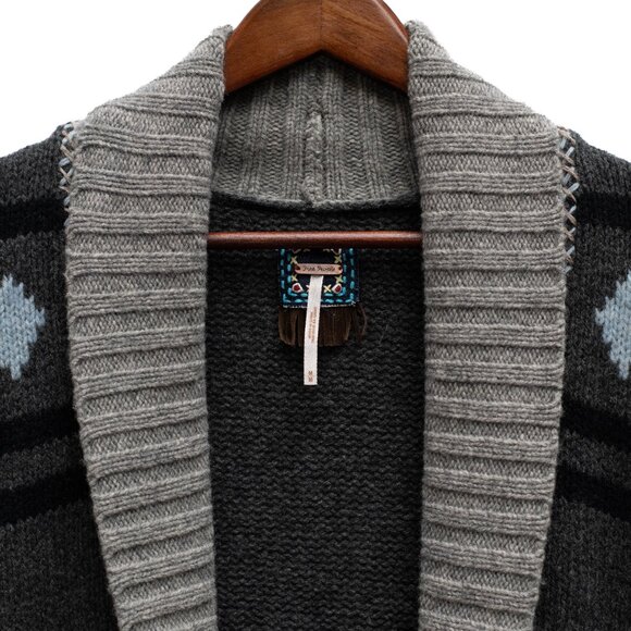 Free People Cardigan Sweater Women’s M Gray Lambswool Southwestern Long Vest - Picture 2 of 7